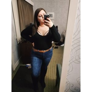 Meet your Posher, Erica